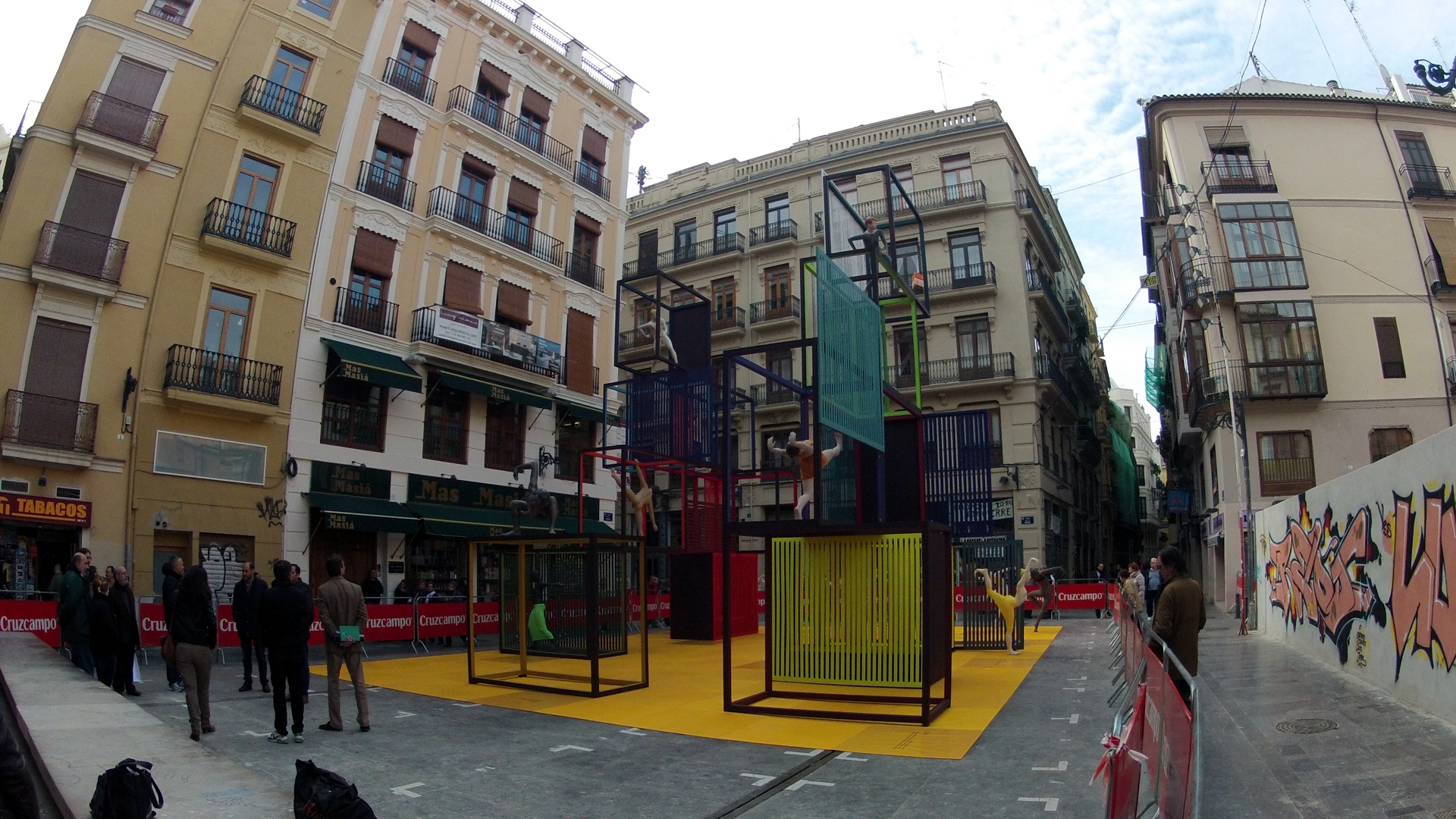 Plaza de la Mercé. Este año se han pasado de experimental.